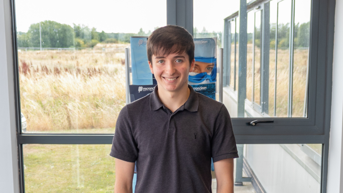 Micronclean Summer Schools: Tom