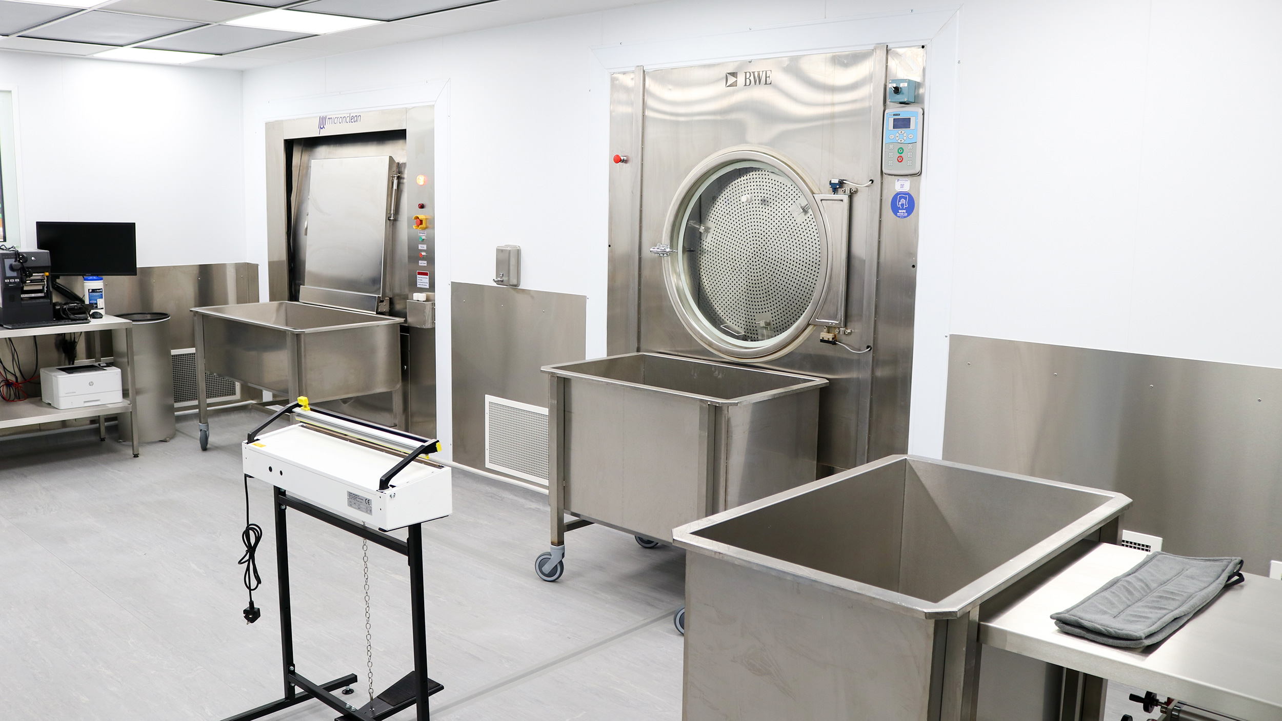 An Introduction to Cleanroom Solutions
